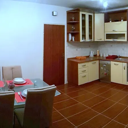 Promenada Apartment